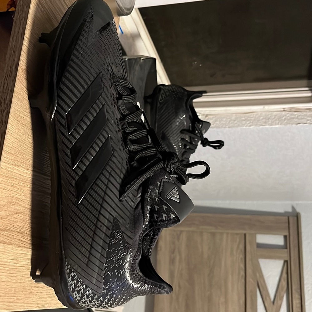 Brand new never worn also taking offers.